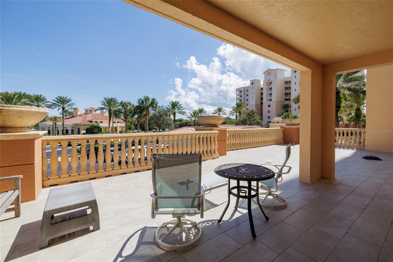 PALMS AT MINORCA PH 01 CONDO - Residential