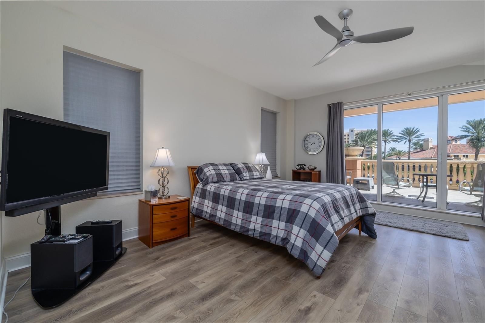PALMS AT MINORCA PH 01 CONDO - Residential