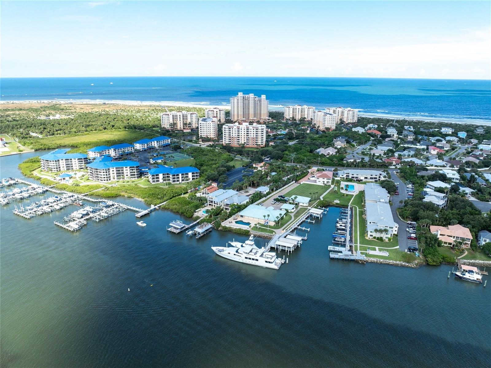 PALMS AT MINORCA PH 01 CONDO - Residential
