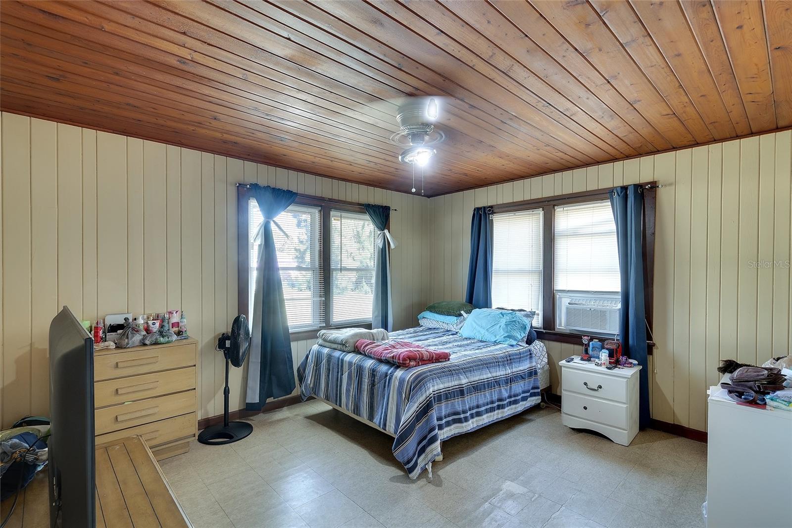 KORNER PARK - Residential