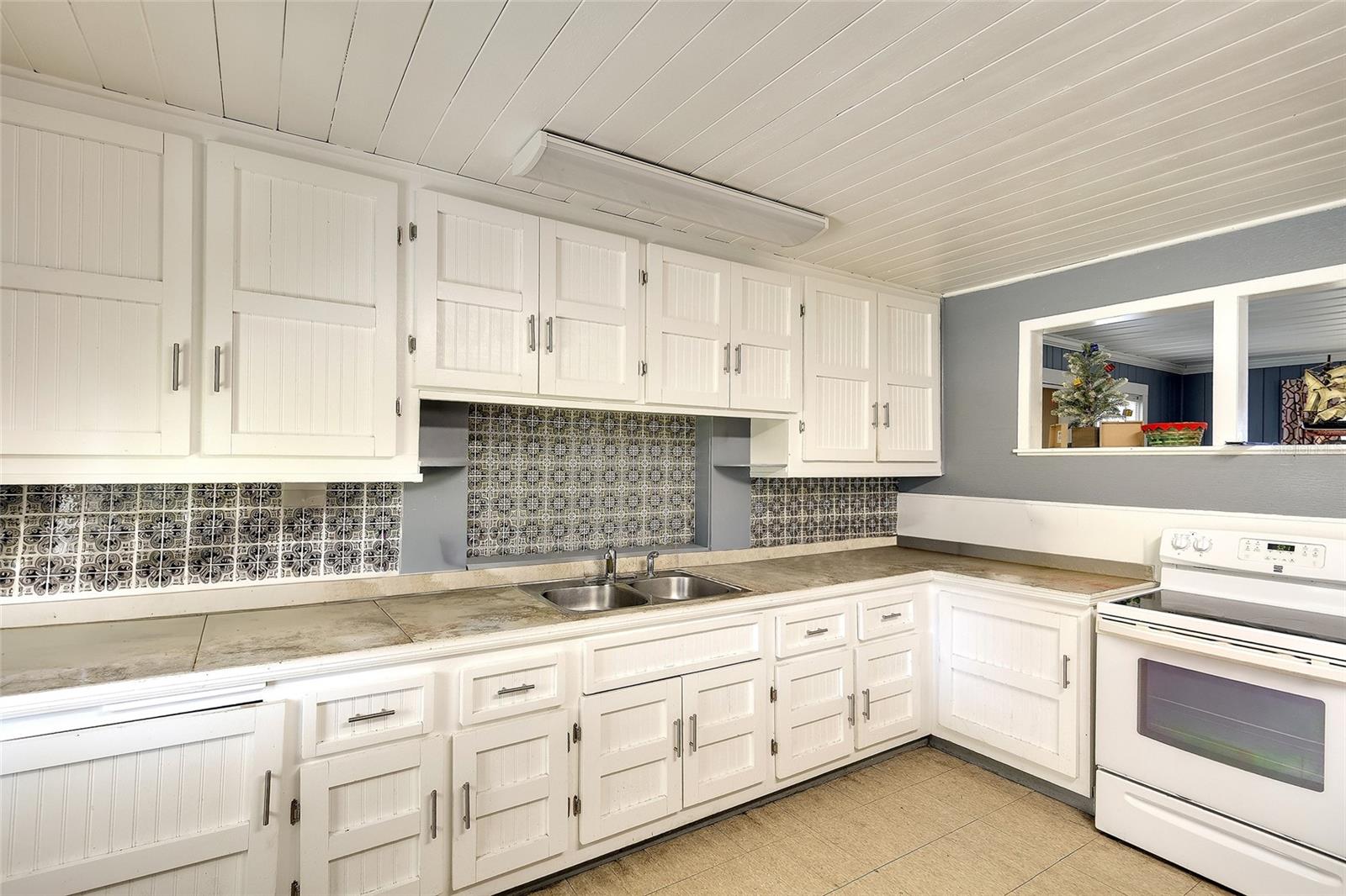 KORNER PARK - Residential