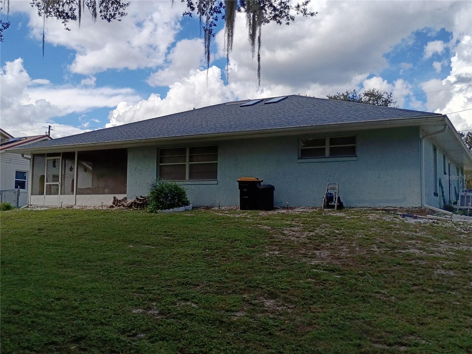 WOODHILLS SUB - Residential