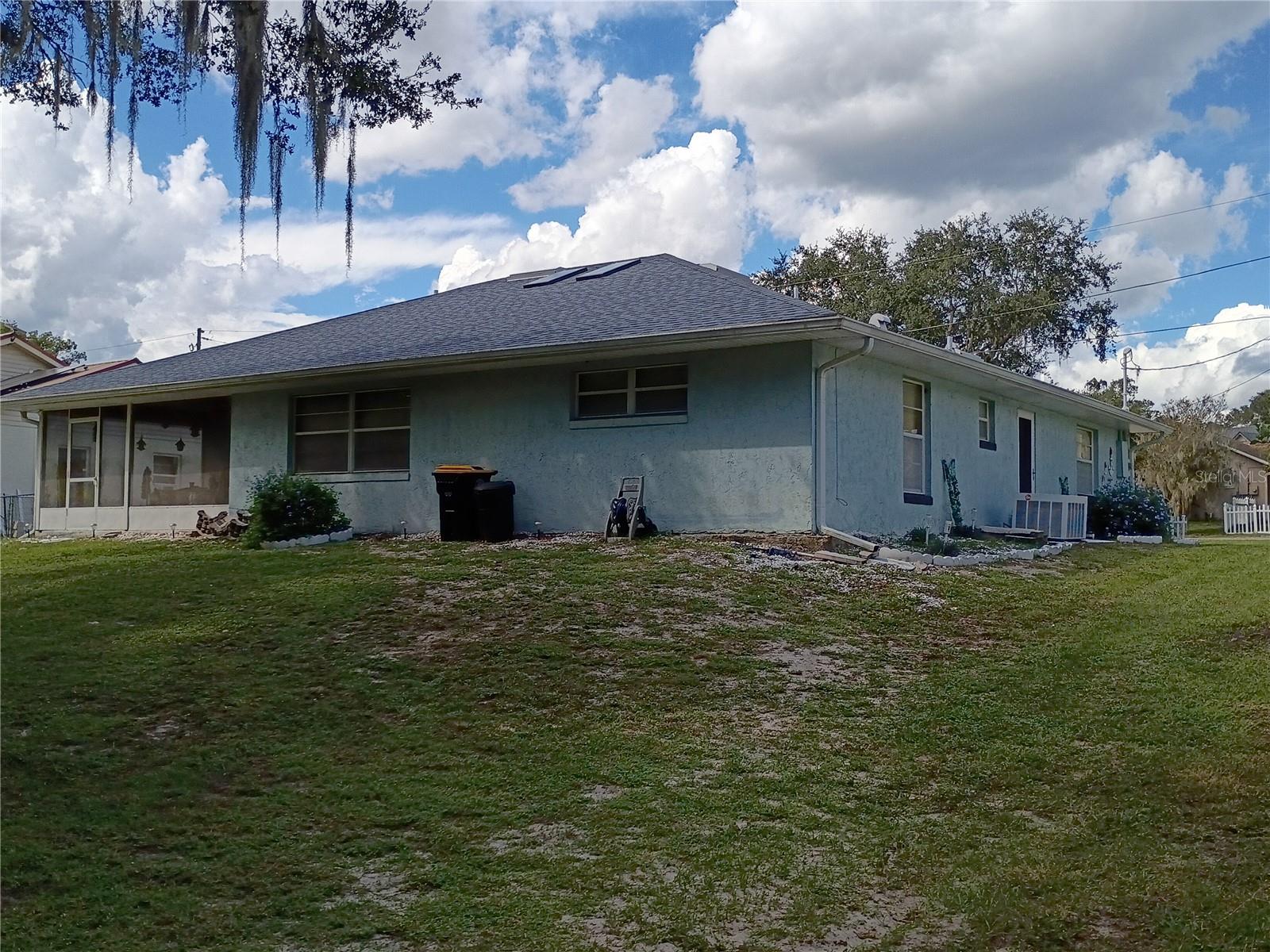 WOODHILLS SUB - Residential