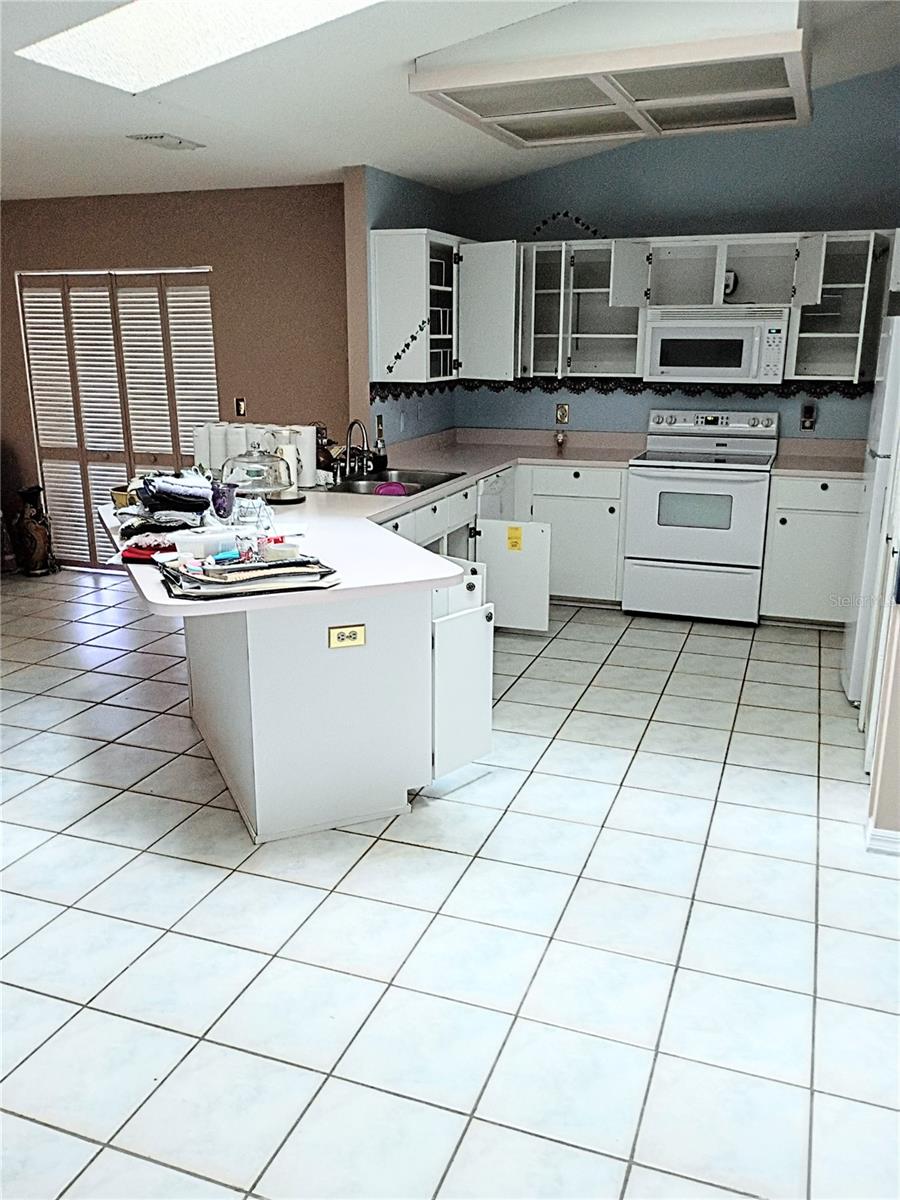 WOODHILLS SUB - Residential