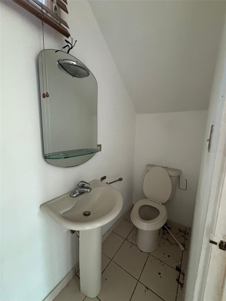 COND PLAZAS DE TORRIMAR I - Residential