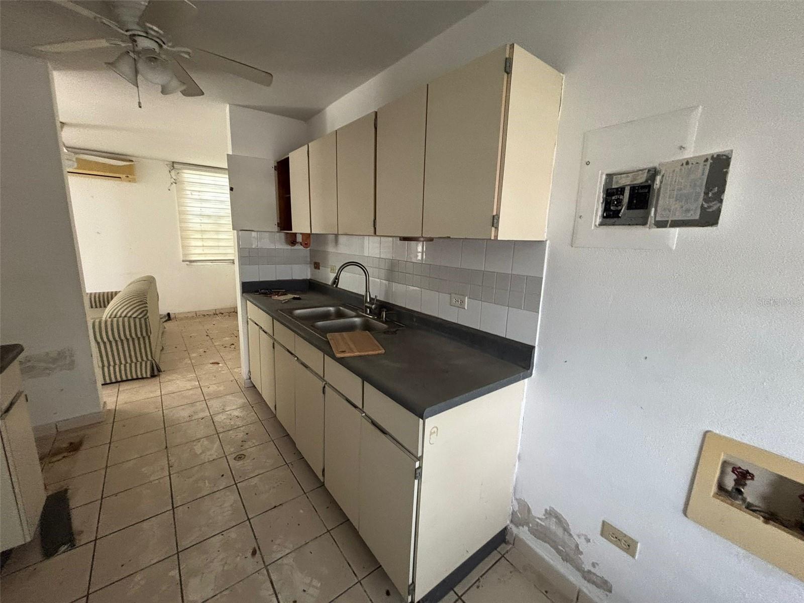 COND PLAZAS DE TORRIMAR I - Residential