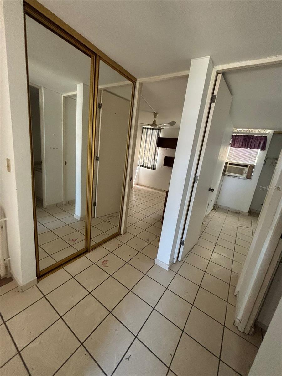 COND PLAZAS DE TORRIMAR I - Residential