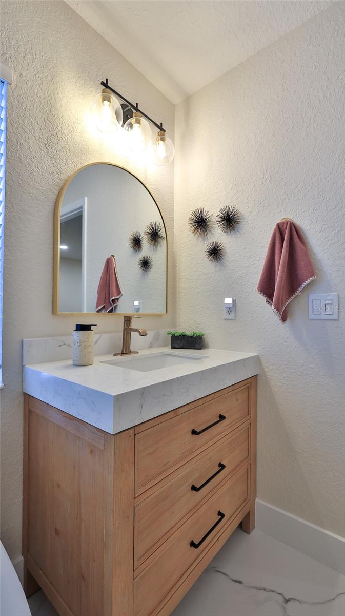 REGENCY OAKS UNIT THREE - Residential