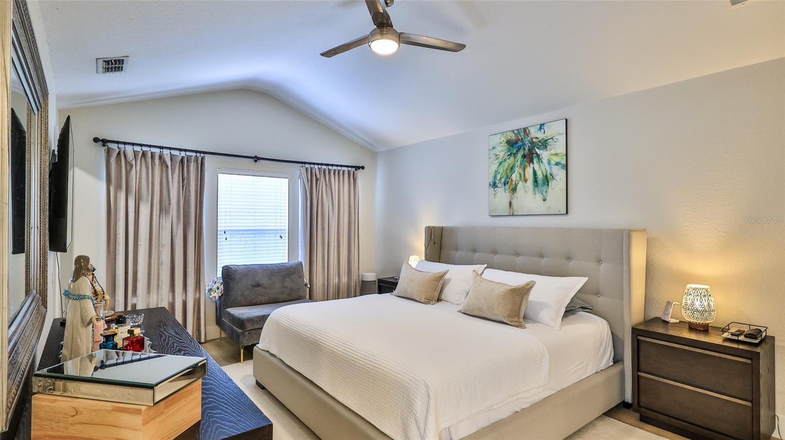 REGENCY OAKS UNIT THREE - Residential