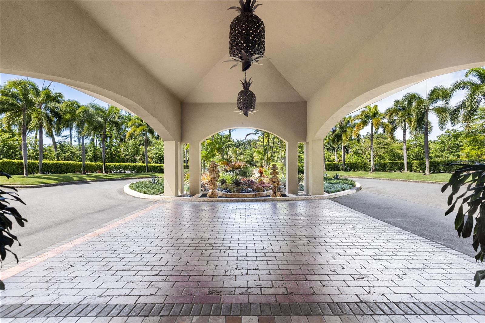 PLANTATION VILLAGE II AT DORADO BEACH - Residential