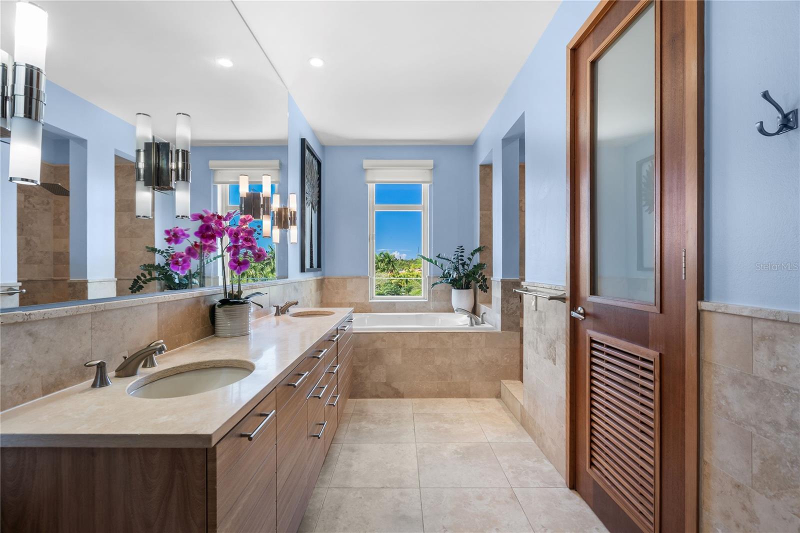 PLANTATION VILLAGE II AT DORADO BEACH - Residential