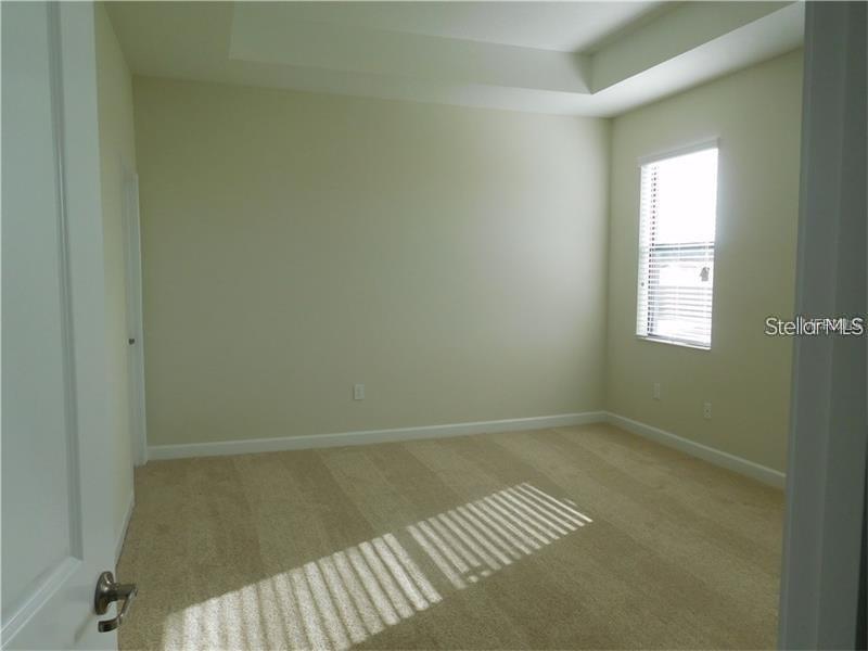 SUMMERLAKE - Residential Lease