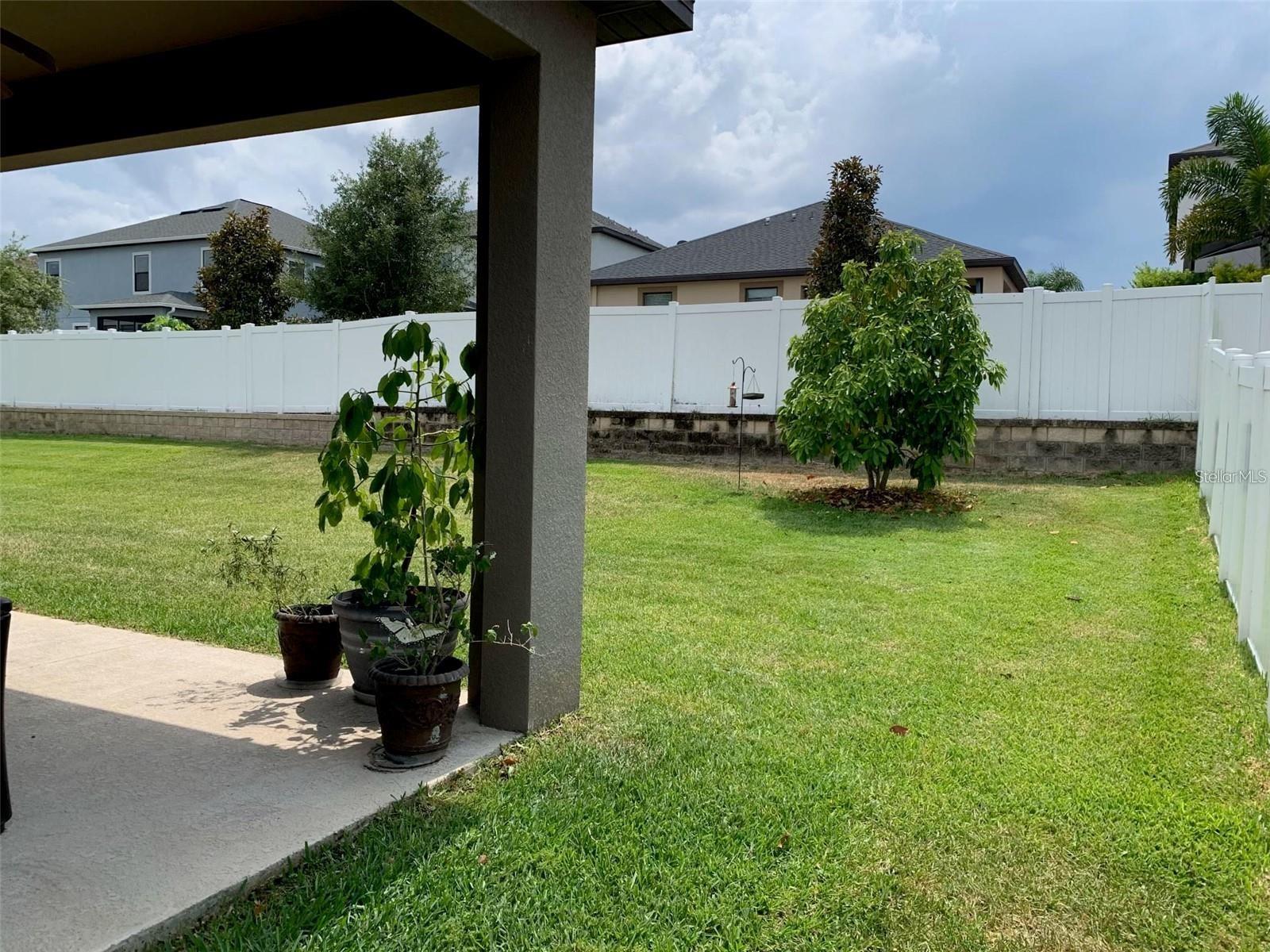 SUMMERLAKE - Residential Lease