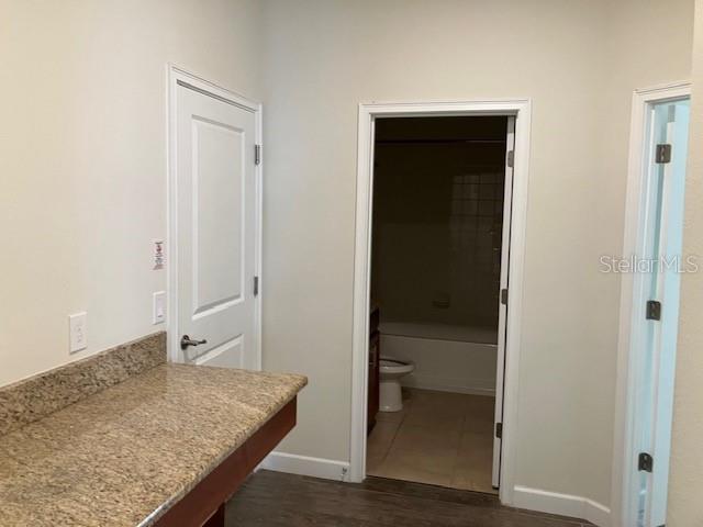 SUMMERLAKE - Residential Lease