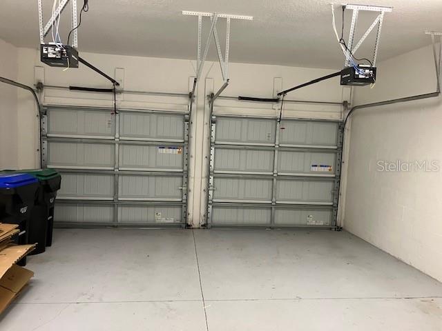 SUMMERLAKE - Residential Lease