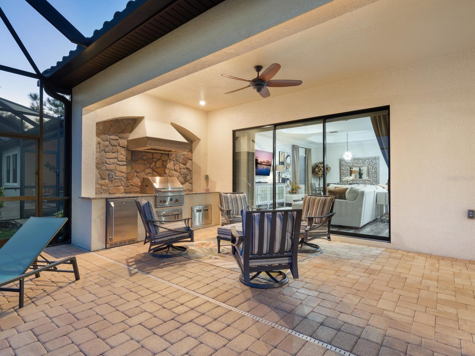LAKEWOOD RANCH COUNTRY CLUB EAST - HILLSIDE - Residential