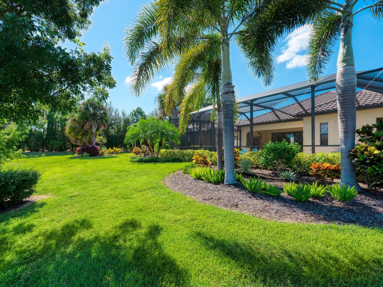 LAKEWOOD RANCH COUNTRY CLUB EAST - HILLSIDE - Residential