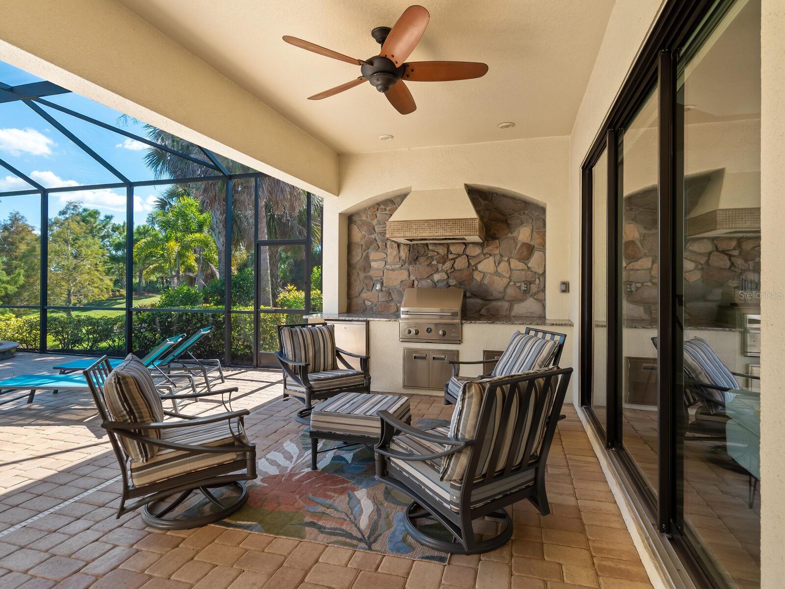LAKEWOOD RANCH COUNTRY CLUB EAST - HILLSIDE - Residential
