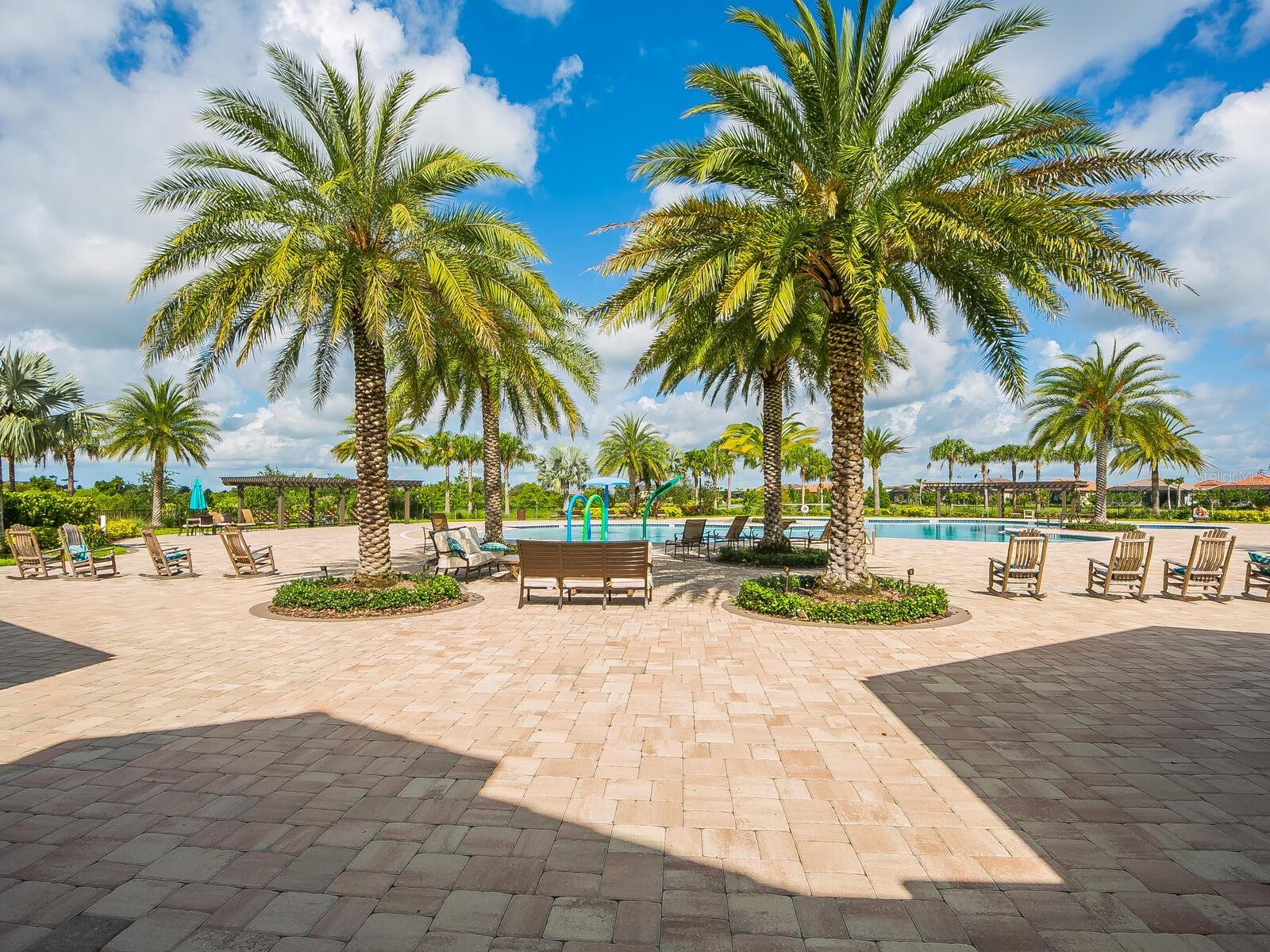 LAKEWOOD RANCH COUNTRY CLUB EAST - HILLSIDE - Residential