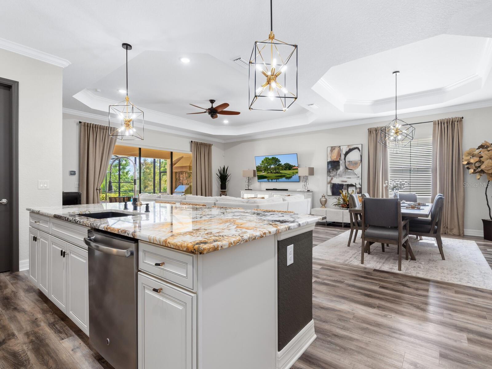 LAKEWOOD RANCH COUNTRY CLUB EAST - HILLSIDE - Residential