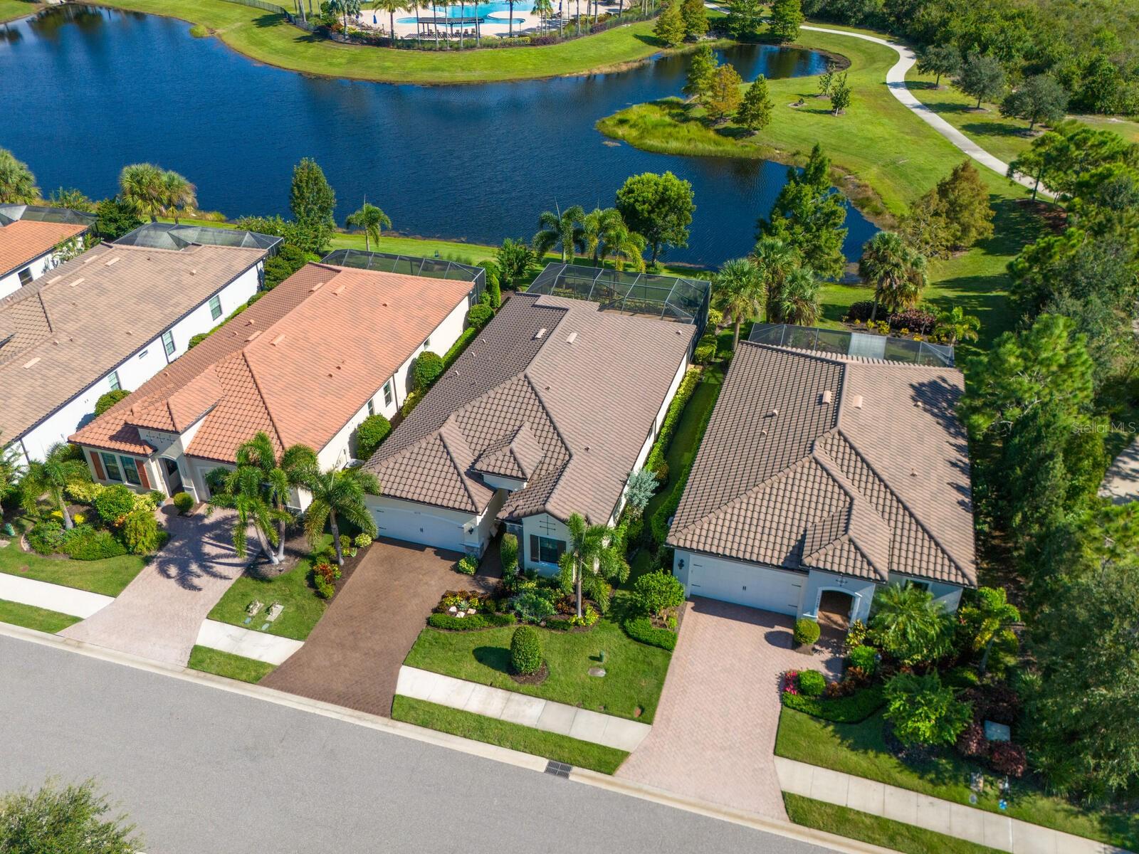 LAKEWOOD RANCH COUNTRY CLUB EAST - HILLSIDE - Residential