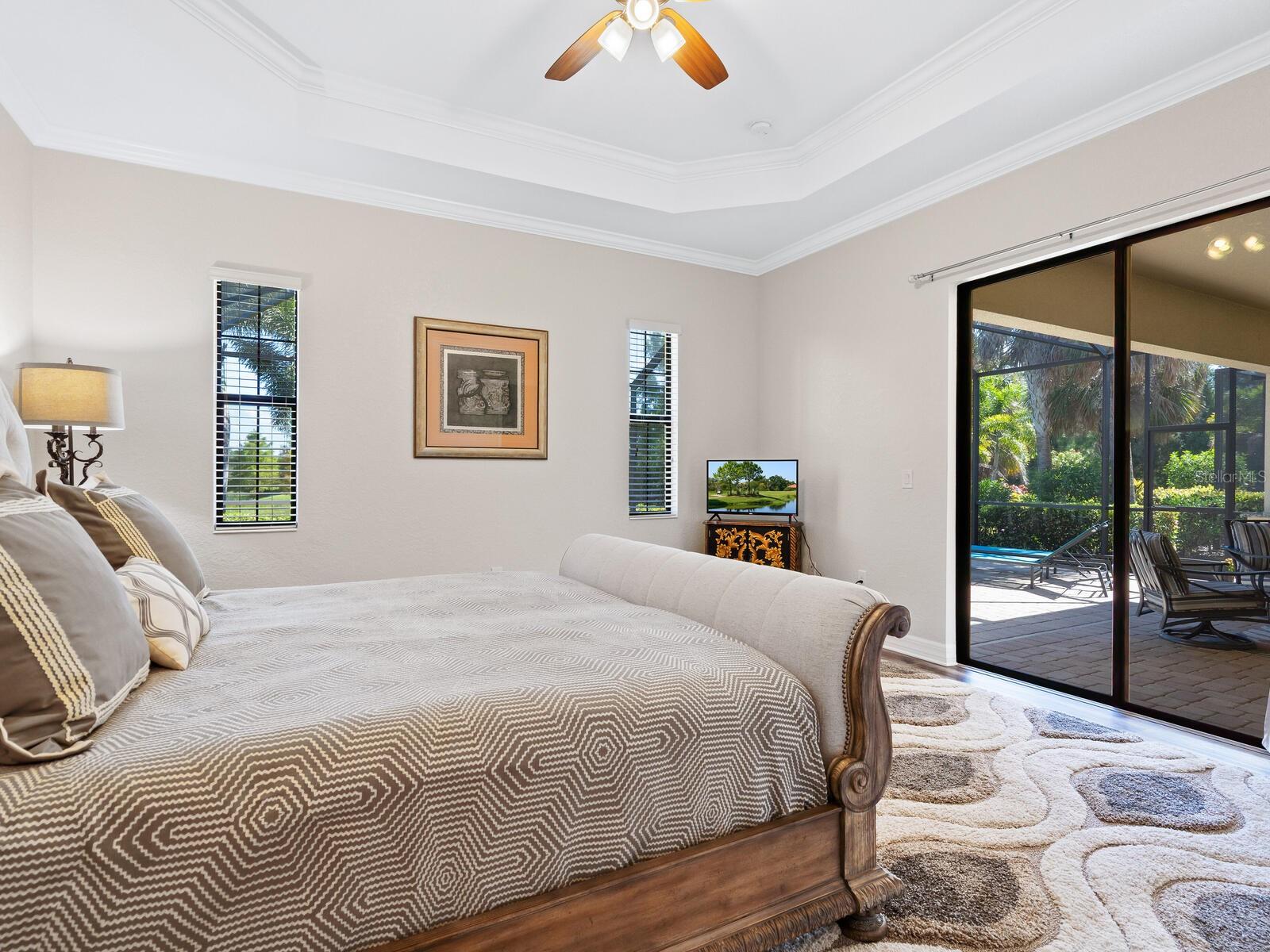 LAKEWOOD RANCH COUNTRY CLUB EAST - HILLSIDE - Residential