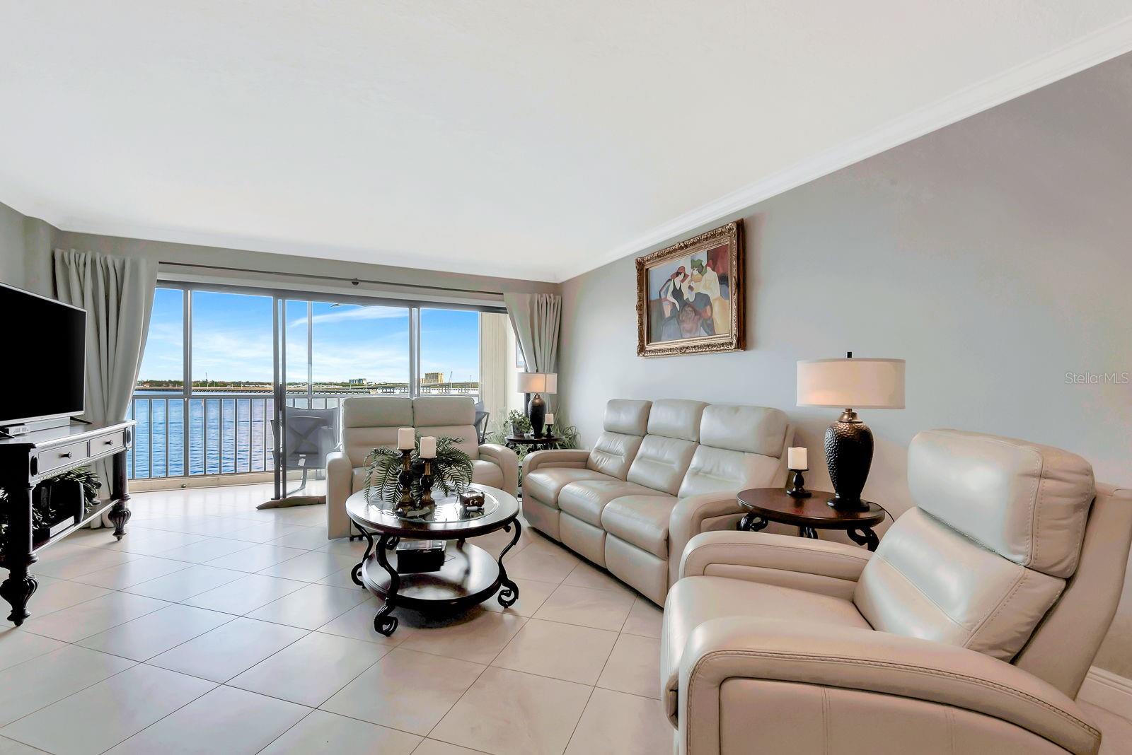 THE WATERFRONT - Residential