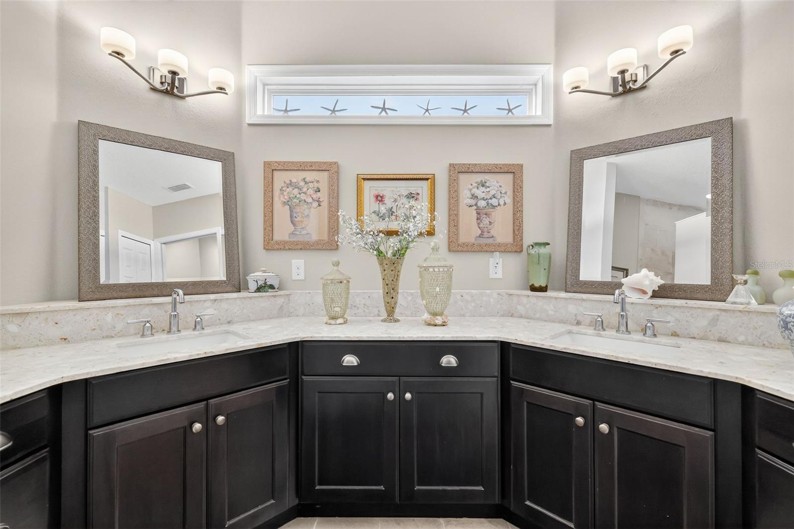 LAKES OF MOUNT DORA - Residential