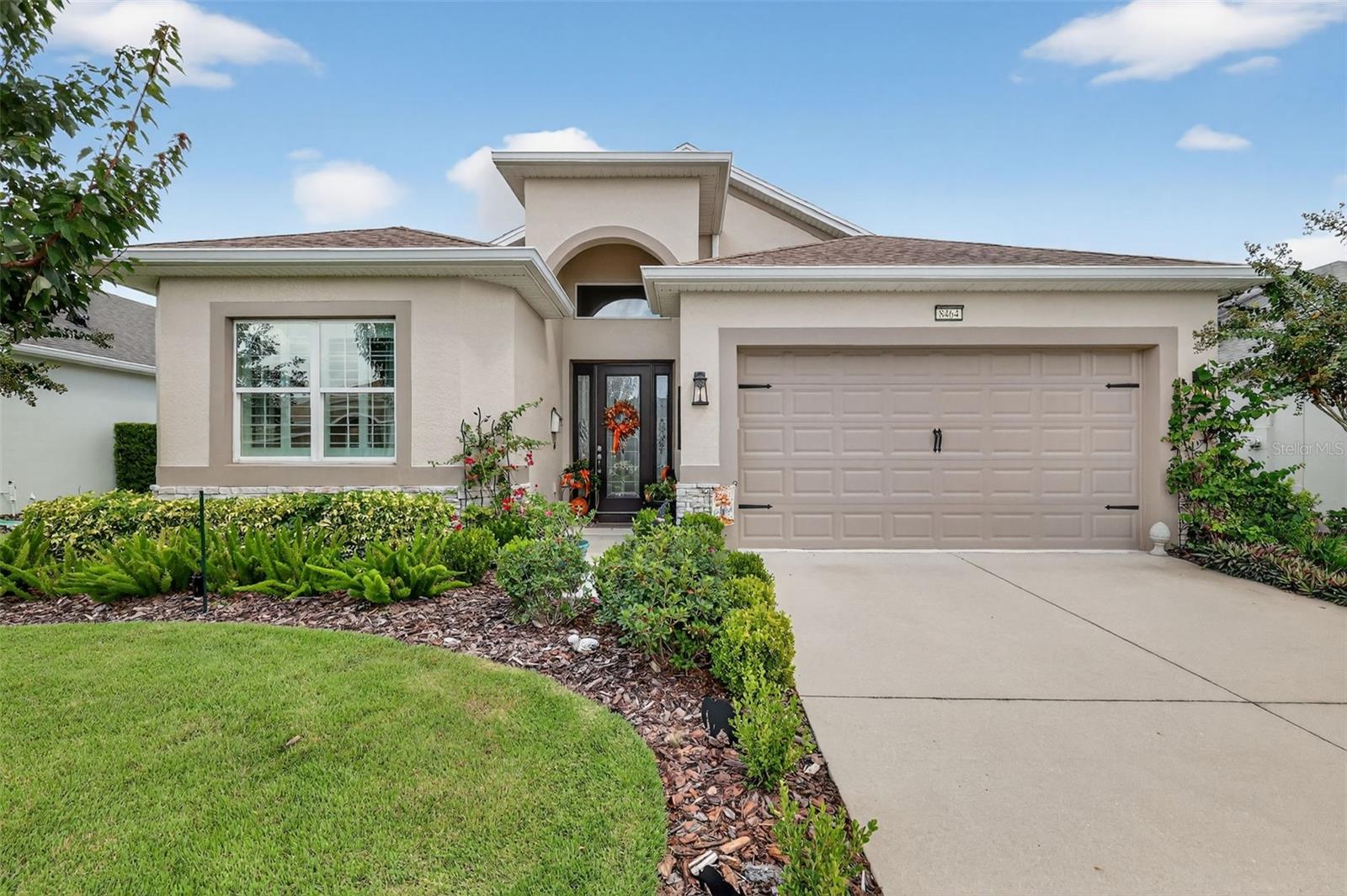 LAKES OF MOUNT DORA - Residential