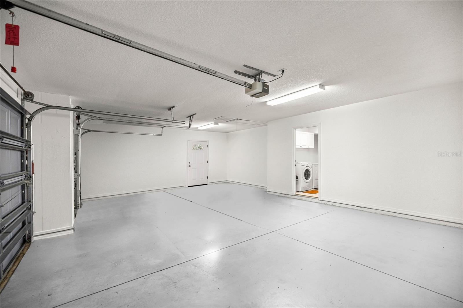 RAINBOW SPRINGS WOODLANDS - Residential