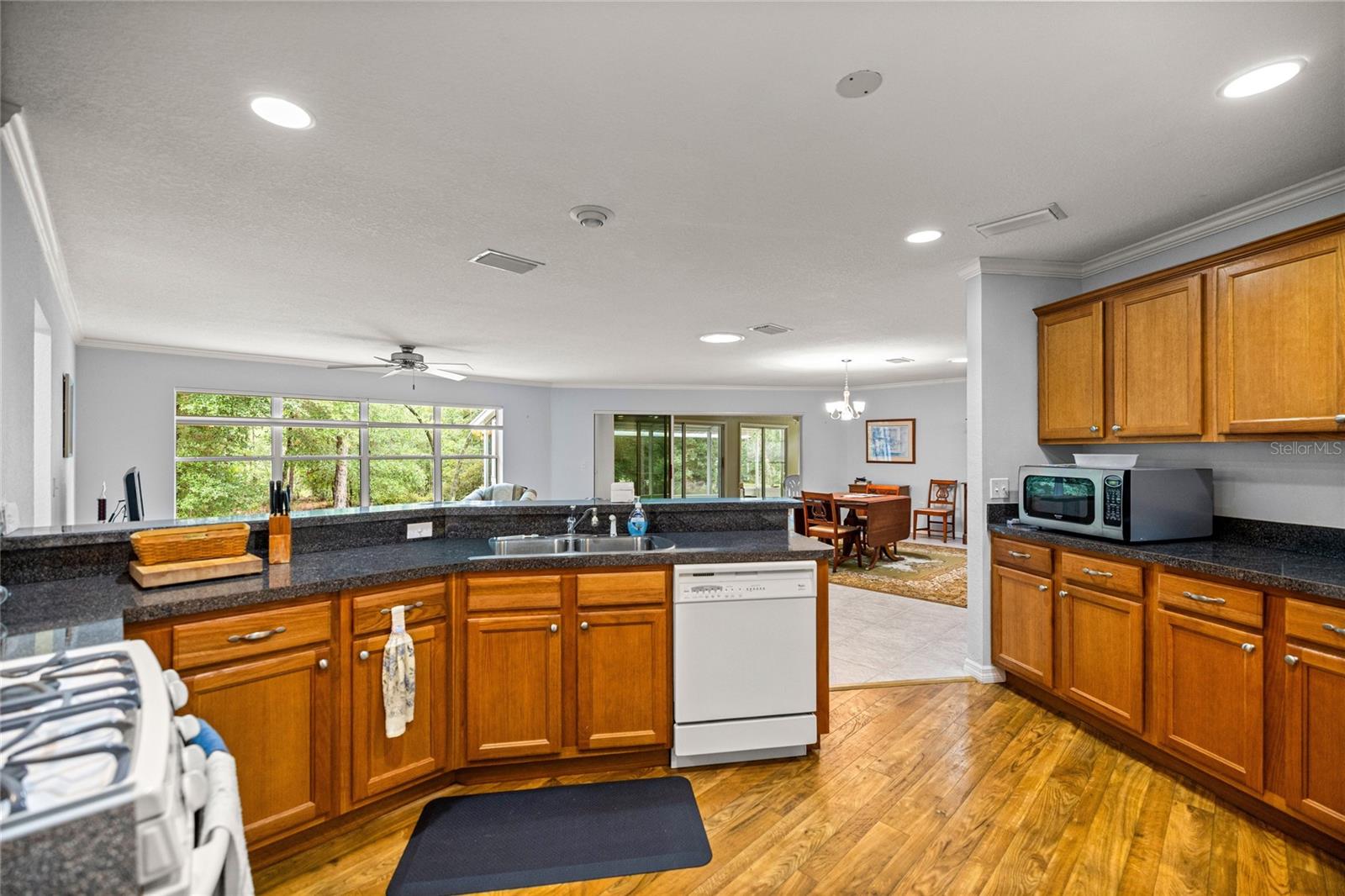 RAINBOW SPRINGS WOODLANDS - Residential