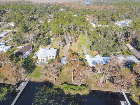 A home in DELAND