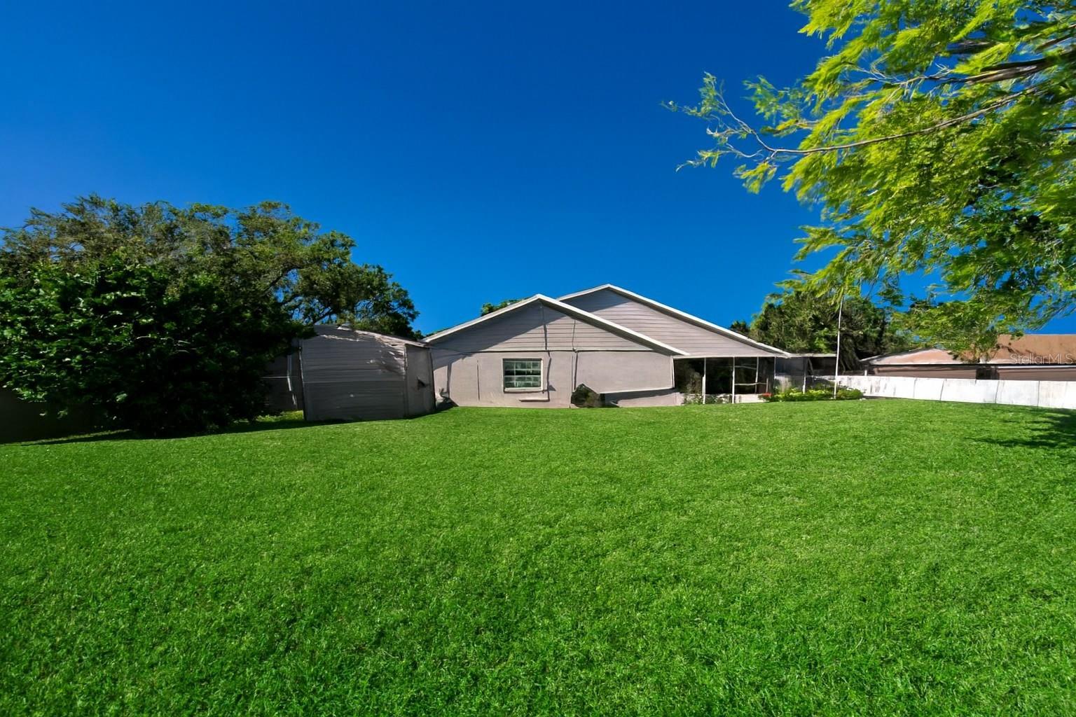 12255 FLORIDA WOODS LANE