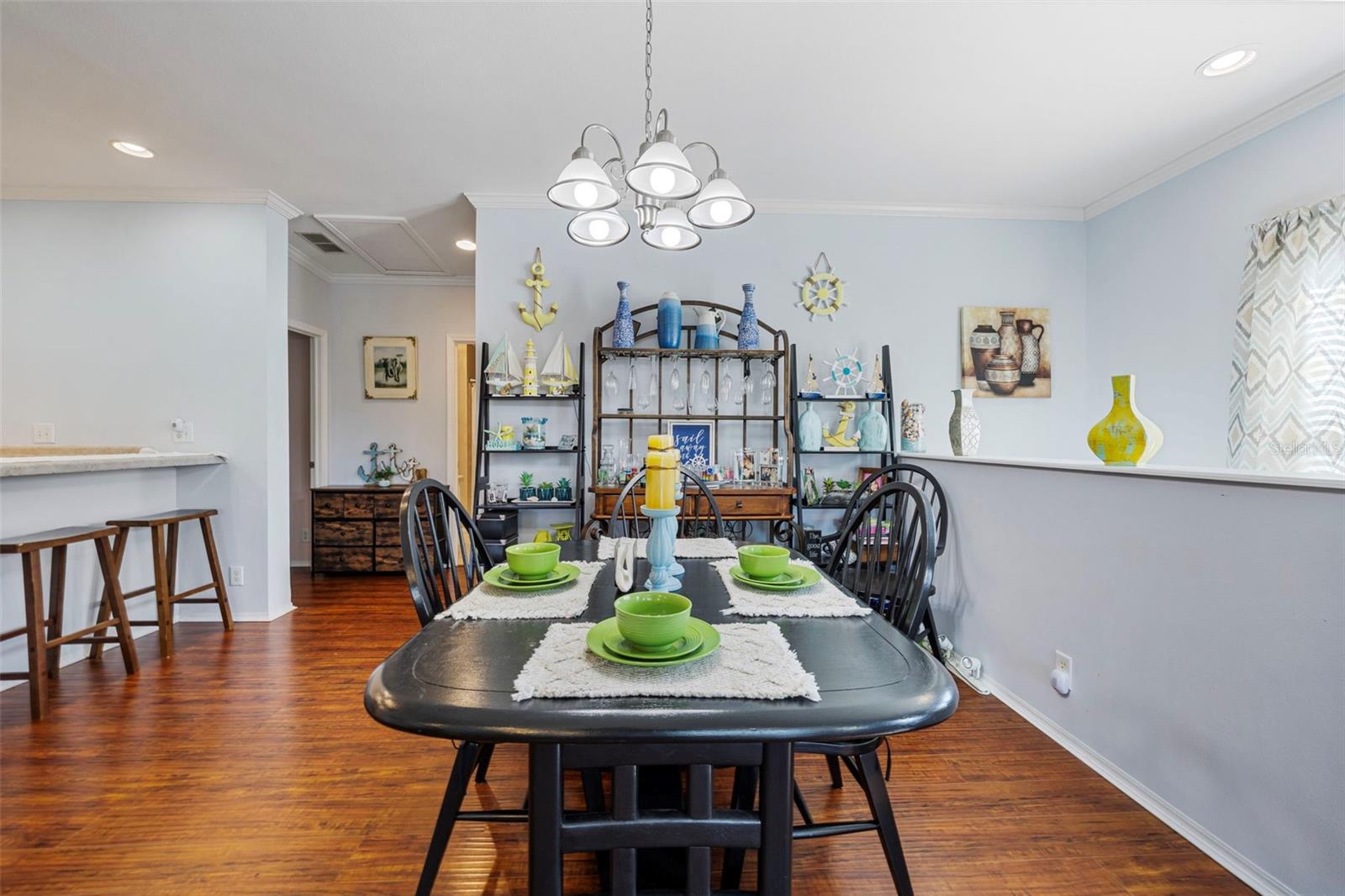 INDIAN TRACE - Residential