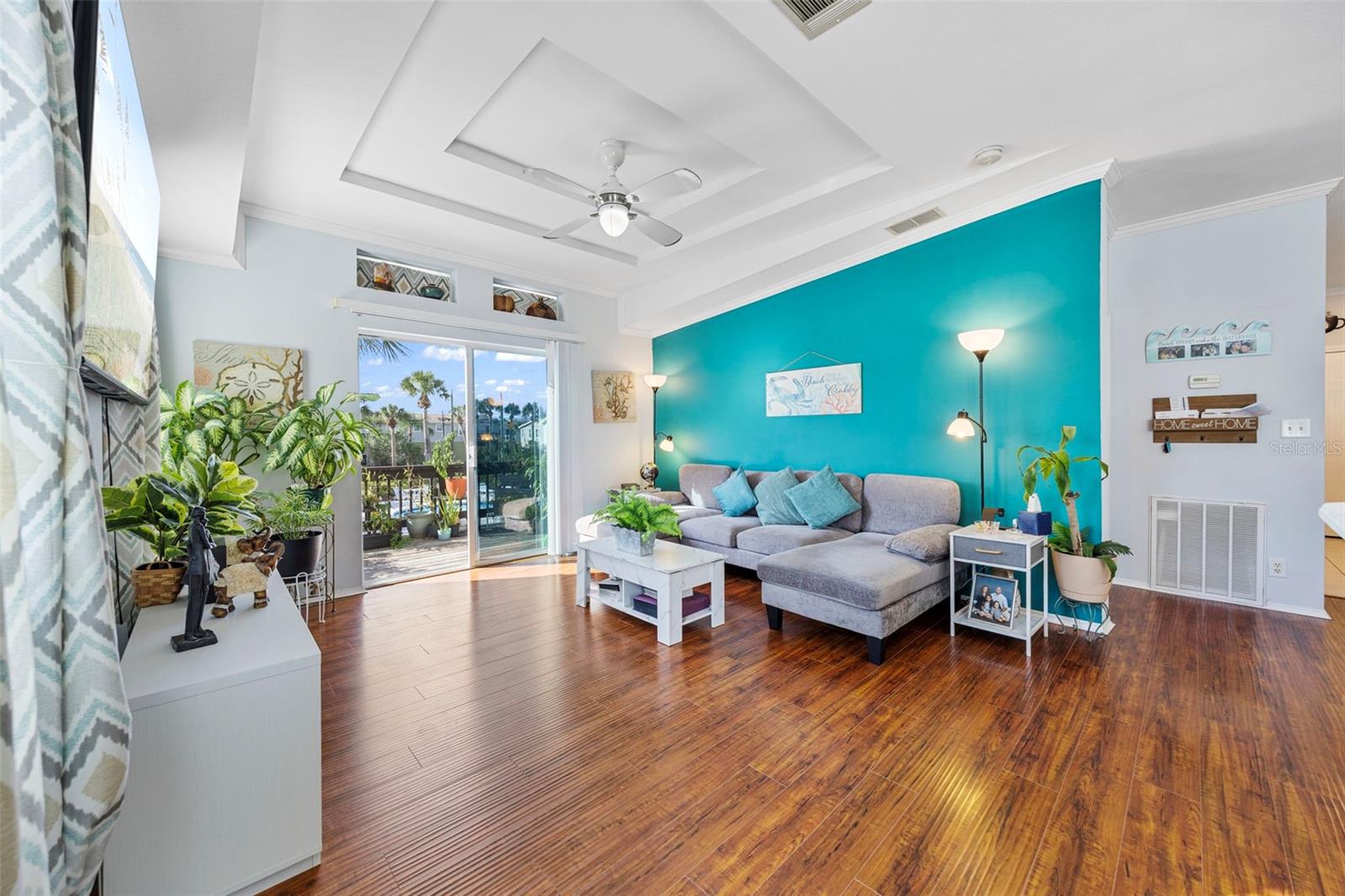 INDIAN TRACE - Residential