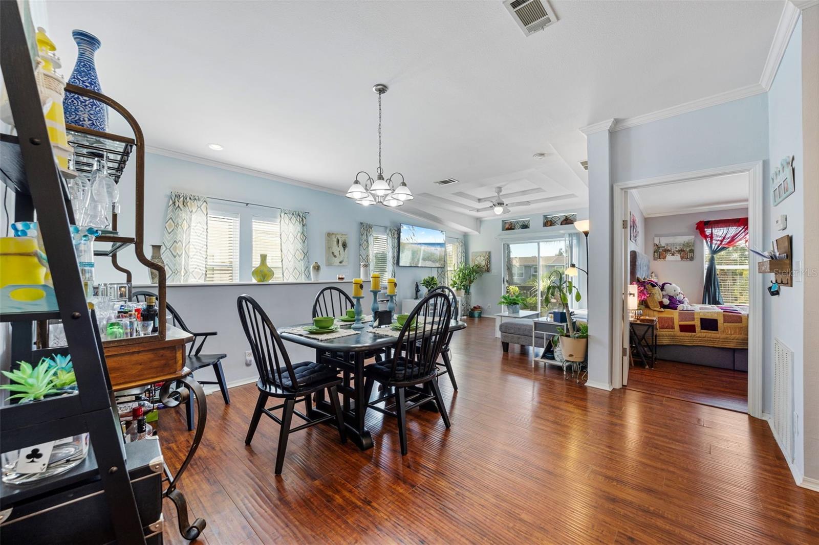 INDIAN TRACE - Residential