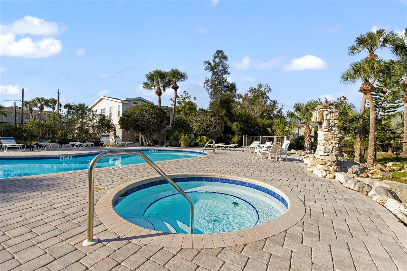 INDIAN TRACE - Residential