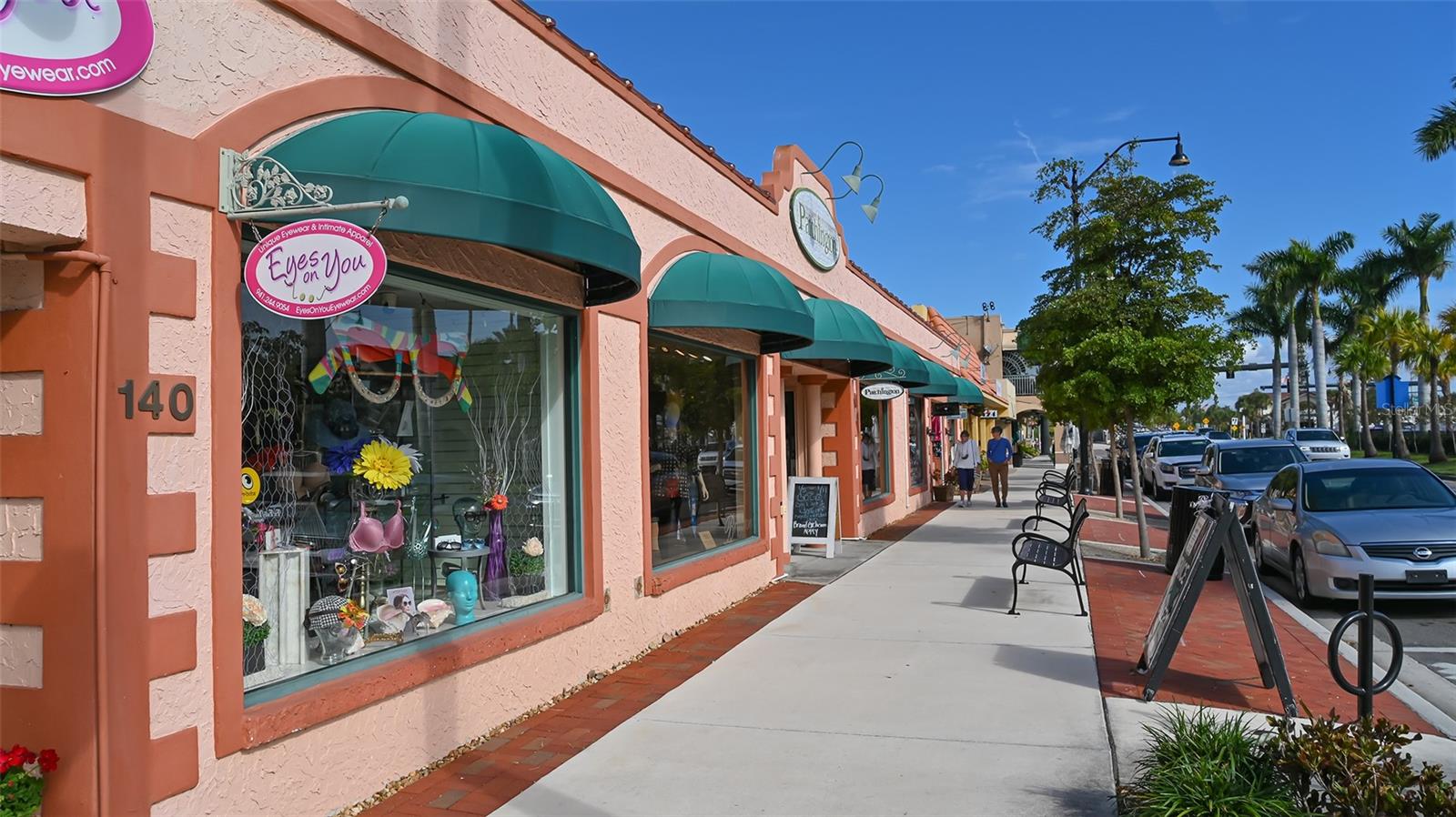 EAST VENICE - Residential