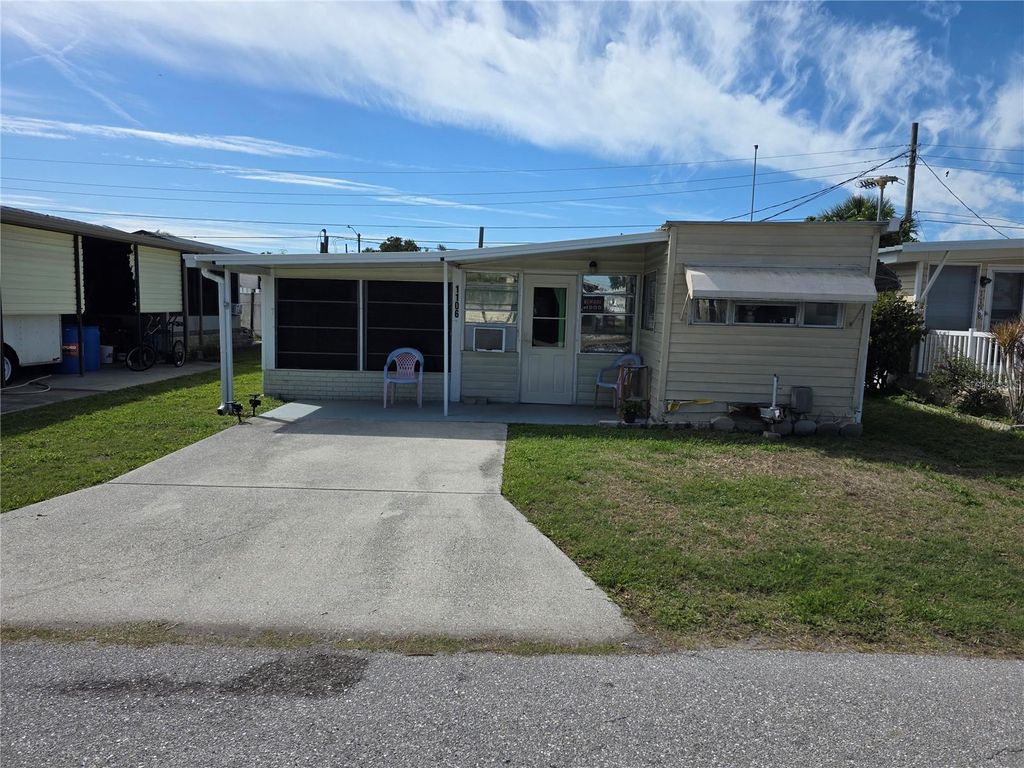 Photo of 1106 51st Avenue W, Bradenton, FL 34207 (MLS # TB8488478)