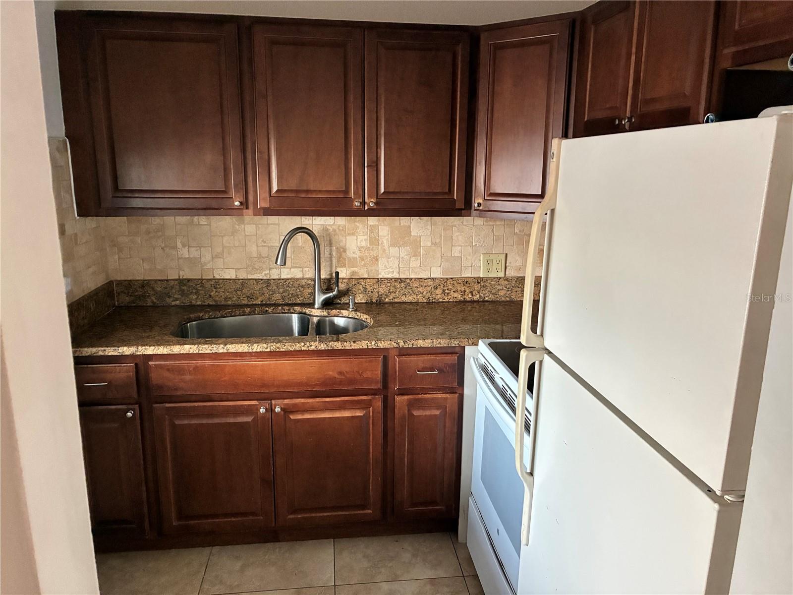 SOUTH GATE EAST - Residential Lease