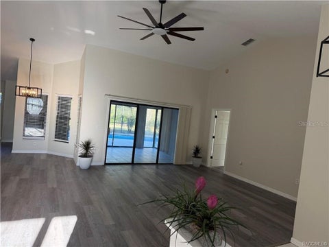 Tiny photo for 994 E Crown Of Roses Loop, Inverness, FL 34453 (MLS # OM733350)