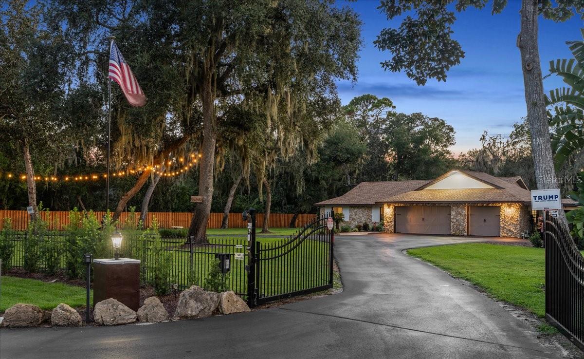 Back on the Market in Spruce Creek Estates! This gated ranch sits on over an acre of beautifully landscaped land, offering privacy, space, and room to grow. A flexible den easily converts to a 4th bedroom. Step out back to your own retreat featuring a saltwater pool and a spacious patio, ideal for entertaining. Inside, the generous layout provides the perfect canvas to make it your own. The sellers are motivated and open to all offers. With room for toys, pets, or a garden—and close to everything you need—this home blends lifestyle and location. Act now—homes in this area are moving fast.