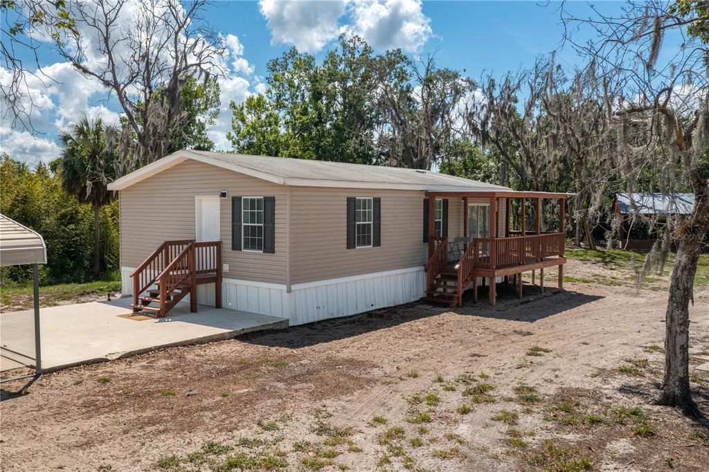 Photo of 991 Bay Court, Frostproof, FL 33843 (MLS # P4938557)