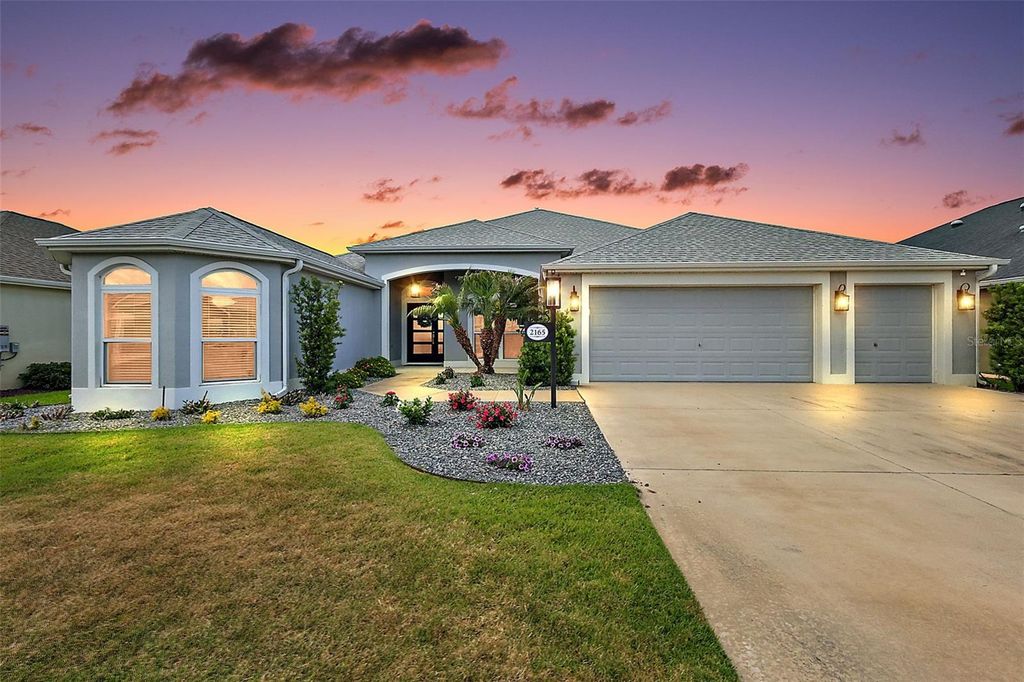 Photo of 2165 Gordon Path, The Villages, FL 32163 (MLS # TB8502395)
