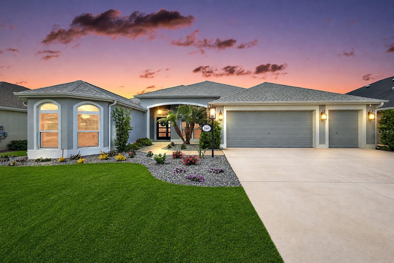 VILLAGES/SOUTHERN OAKS UN #15 - Residential