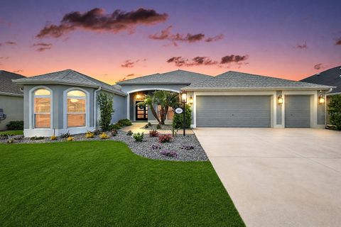 Photo of 2165 Gordon Path, The Villages, FL 32163 (MLS # TB8502395)