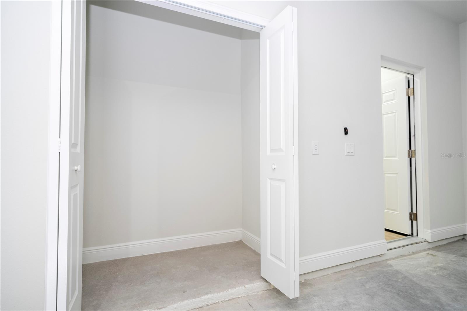 MARION OAKS UN ONE - Residential