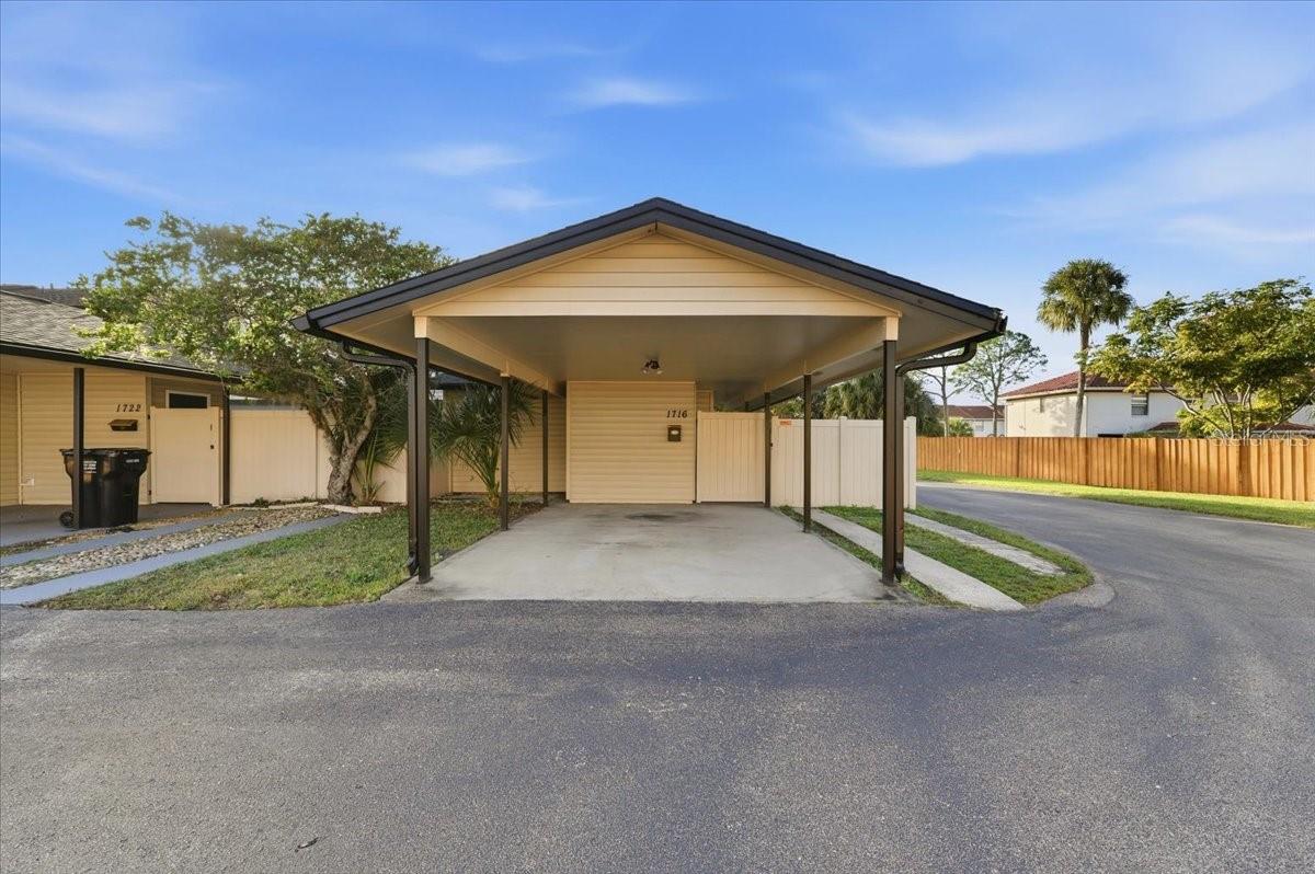 LIBERTY SQUARE CONDO - Residential