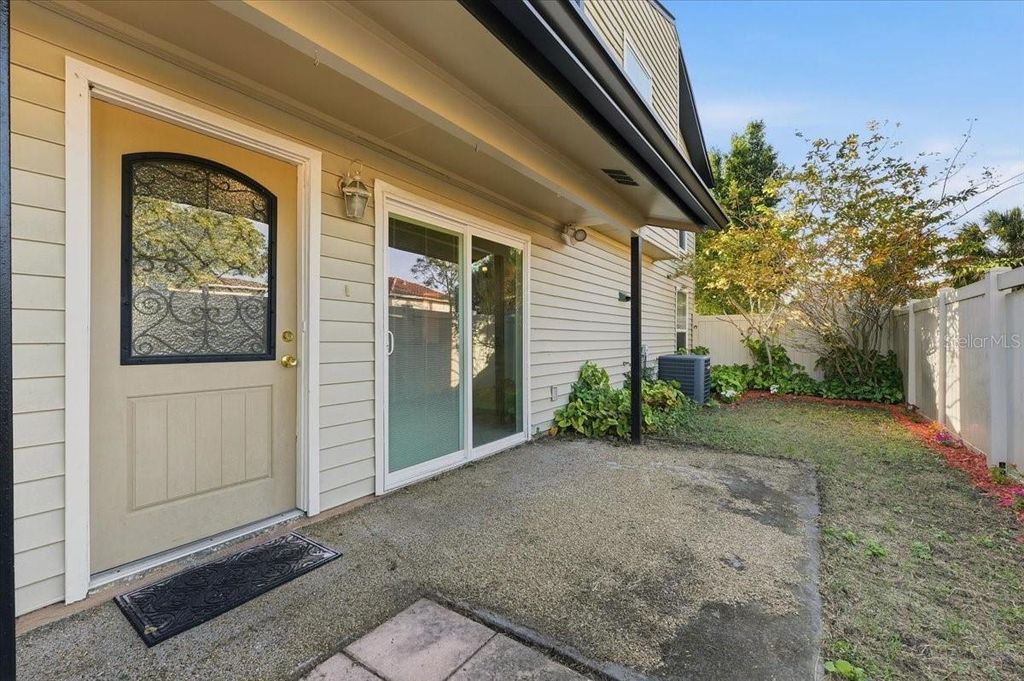 Photo of 1716 Lafayette Court #1716, Orlando, FL 32807 (MLS # L4958154)