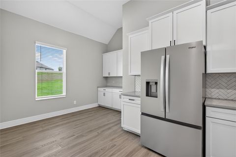 Tiny photo for 3836 Saddle Hill Trail, Fruitland Park, FL 34731 (MLS # G5111458)